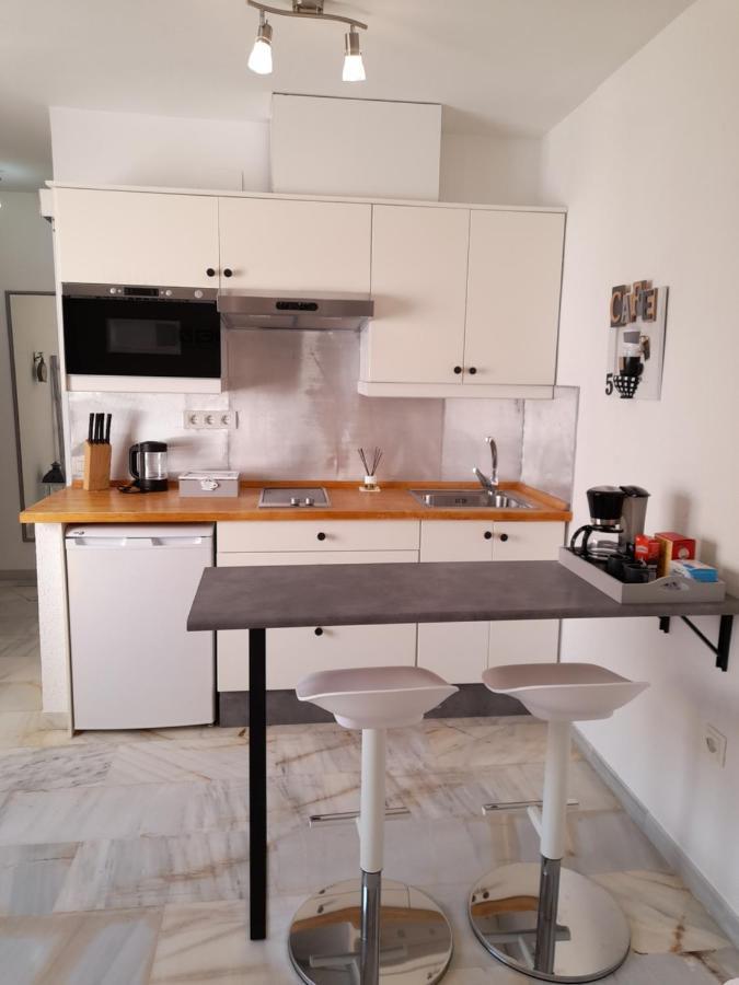 New Central Studio And Parking Zamarrilla Malaga Ngoại thất bức ảnh
